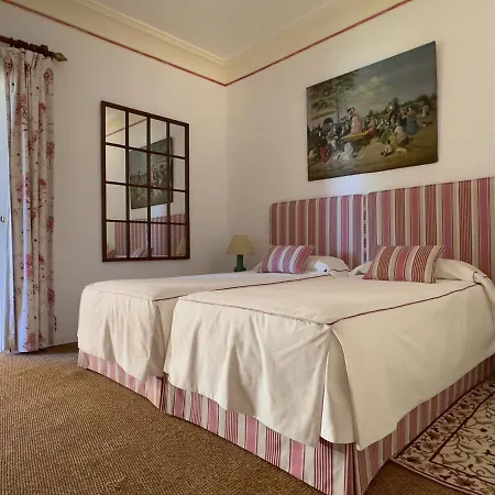 El Almendral Premium Hill Club