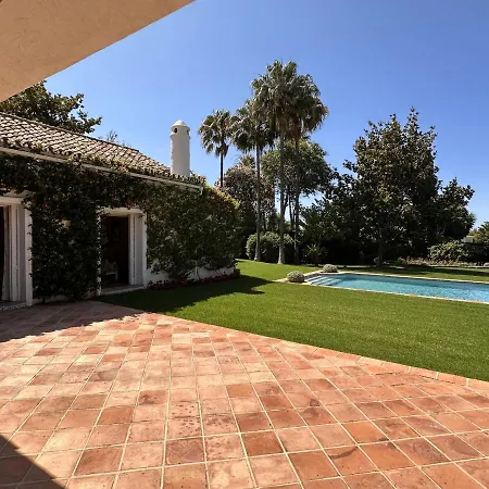 El Almendral Premium Hill Club Villa Marbella